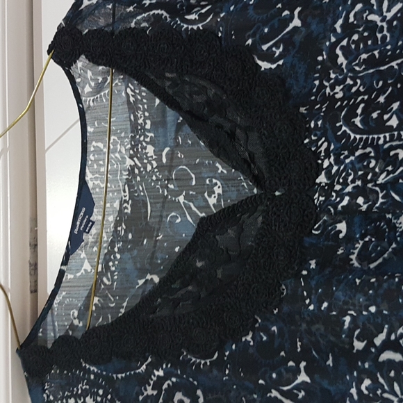 Sheer top - Picture 2 of 4